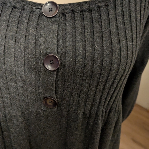 Belldini Women's Black Buttoned Top - Picture 4 of 5